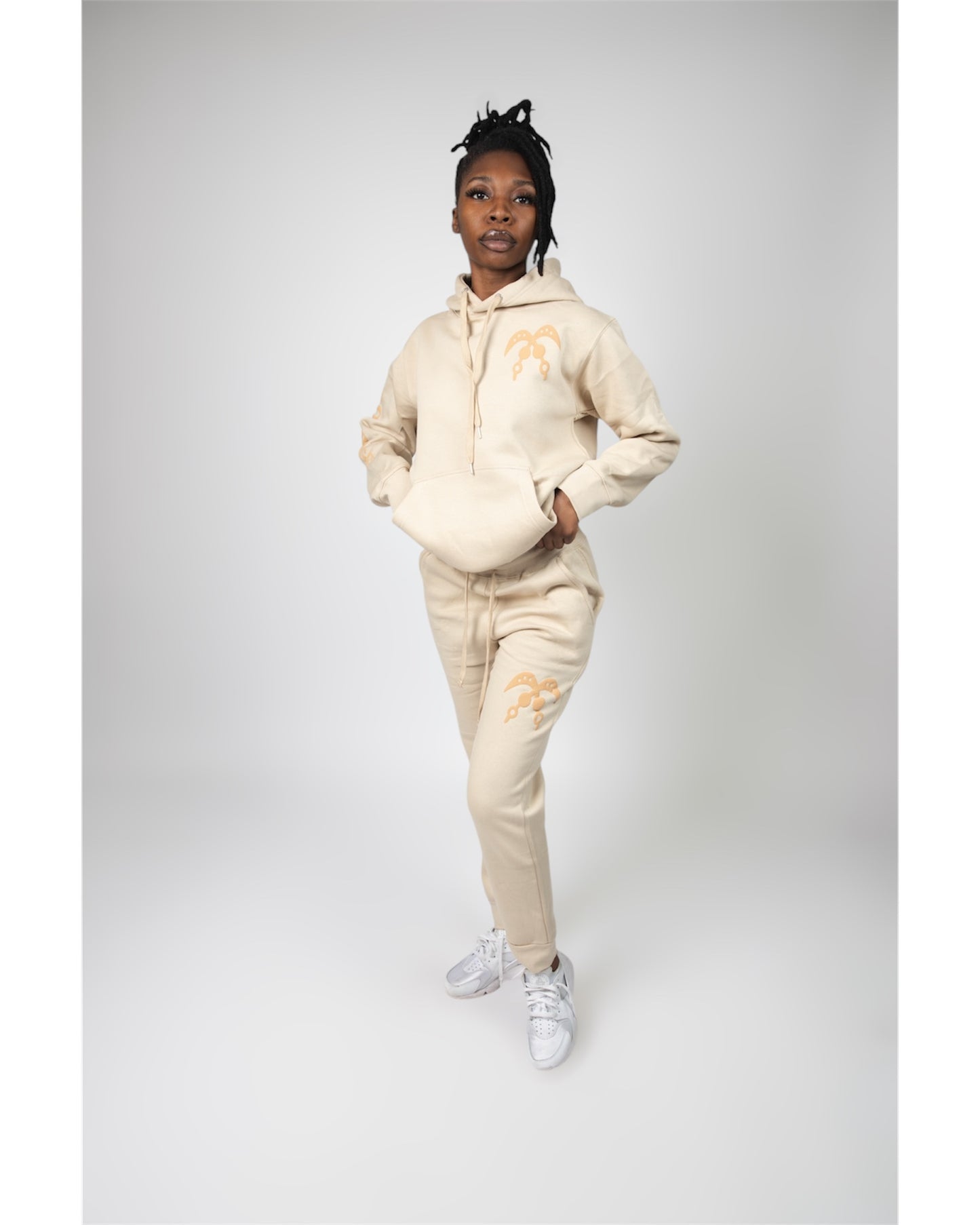 COURAGE SWEATSUIT